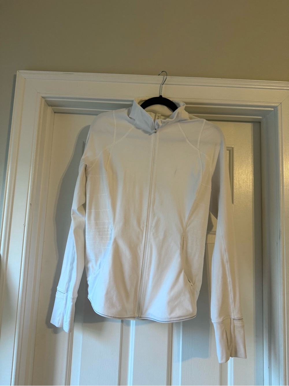 Lululemon full Zip-Up Jacket, white sz 10